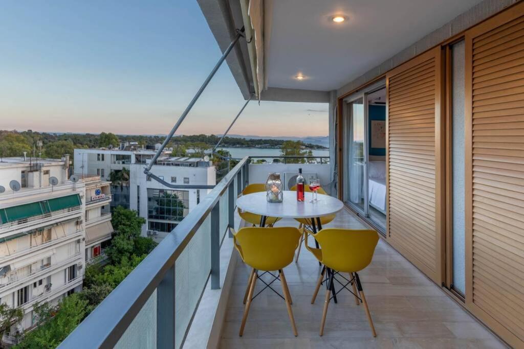 Four Seasons Sea View Apartment Атина Екстериор снимка