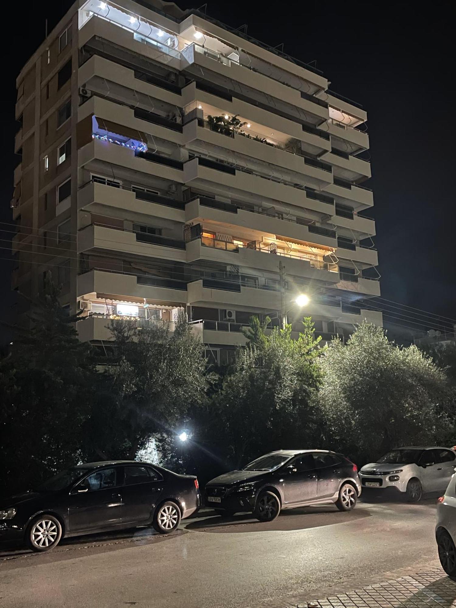 Four Seasons Sea View Apartment Атина Екстериор снимка